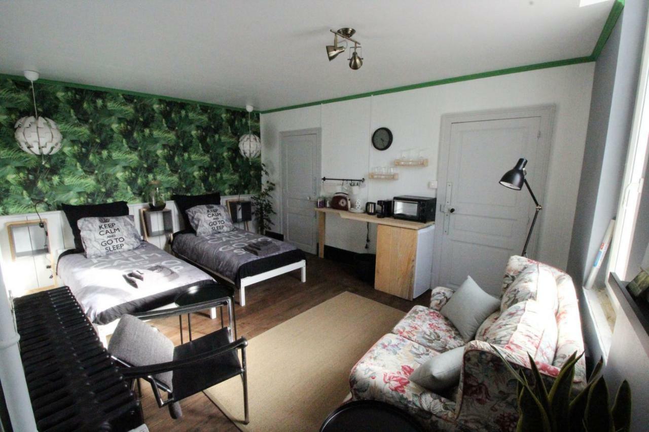 Chambre Notaire Cosne-d'Allier Exterior photo